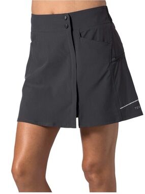 Terry Black Performance Skirt with Zipper Pocket